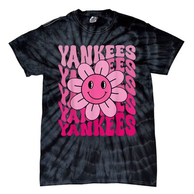 Y.A.N.K.E.E.S First Name I Love Y.A.N.K.E.E.S Girl Groovy 80s Vintage Tie-Dye T-Shirt