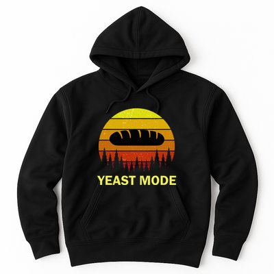Yeast Mode Funny Bread Maker Pun Quote For Baking Bakers Hoodie