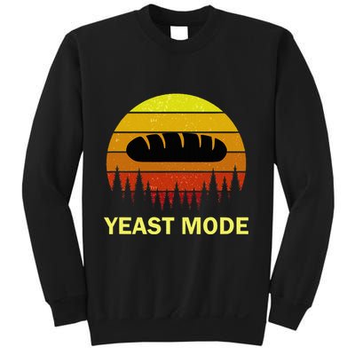 Yeast Mode Funny Bread Maker Pun Quote For Baking Bakers Sweatshirt