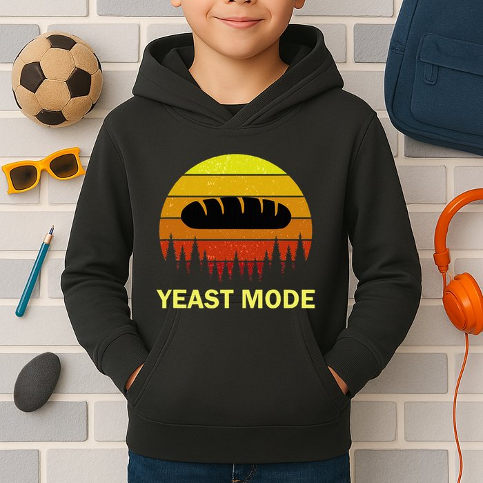Yeast Mode Funny Bread Maker Pun Quote For Baking Bakers Kids Hoodie