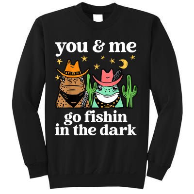 You & Me Go Fishin In The Dark Country Frogs Quote Sweatshirt