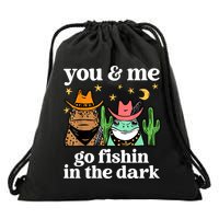 You & Me Go Fishin In The Dark Country Frogs Quote Drawstring Bag