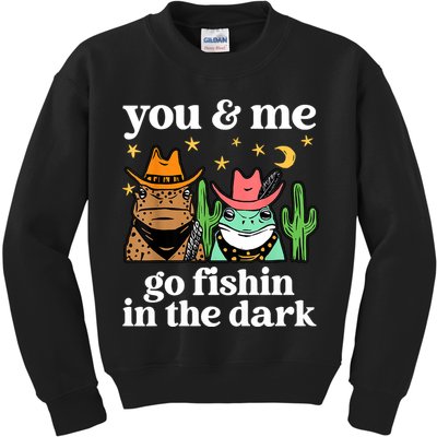 You & Me Go Fishin In The Dark Country Frogs Quote Kids Sweatshirt