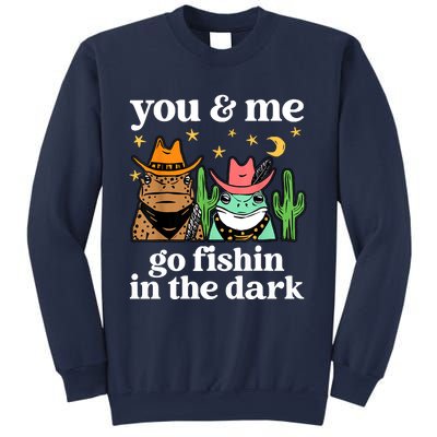 You & Me Go Fishin In The Dark Country Frogs Quote Sweatshirt