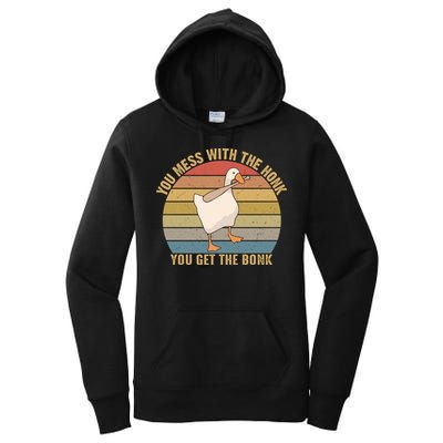 You Mess With The Honk You Get The Bonk Funny Retro Vintage Goose Women's Pullover Hoodie