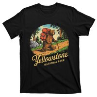 Yellowstone National Park Hiking Bear Vintage Outdoo Hike T-Shirt