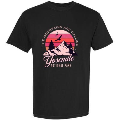 Yosemite National Park Camping Hiking Family Vacation Garment-Dyed Heavyweight T-Shirt