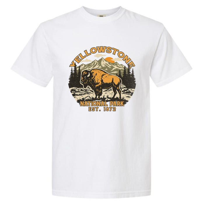 Yellowstone National Park Bison Buffalo Fluffy Cow Vintage Garment-Dyed Heavyweight T-Shirt