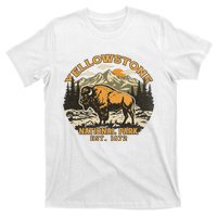 Yellowstone National Park Bison Buffalo Fluffy Cow Vintage T-Shirt