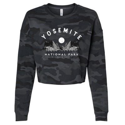 Yosemite National Park Hiking Enthusiasts Cropped Pullover Crew