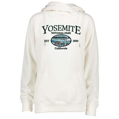 Yosemite National Park Womens Funnel Neck Pullover Hood