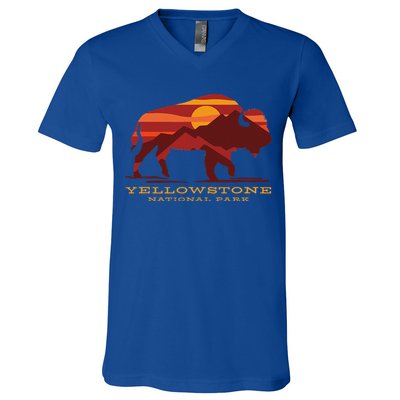 Yellowstone National Park Wyoming Buffalo Bison Sunset V-Neck T-Shirt