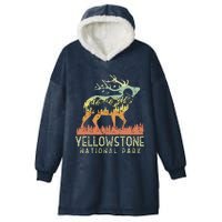 Yellowstone National Park Retro Vintage Mountain Elk Gift Hooded Wearable Blanket