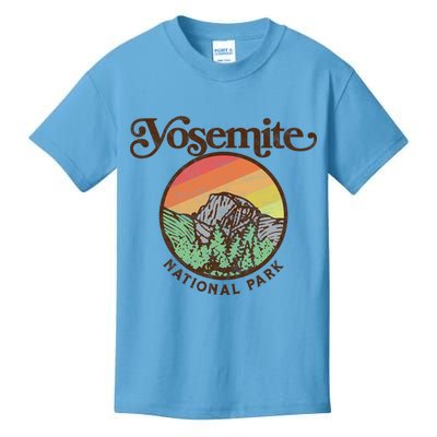 Yosemite National Park Retro 60s Half Dome Graphic Great Gift Kids T-Shirt