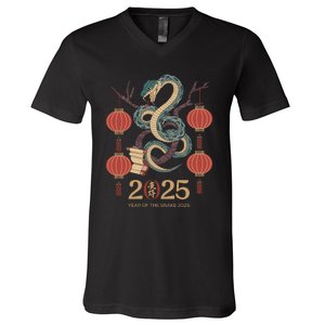 Year Of The Snake 2025 Chinese Zodiac Chinese New Year V-Neck T-Shirt