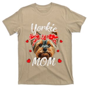 Yorkshire Terrier Dog Mom Yorkie MomFunny Mothers Day T-Shirt