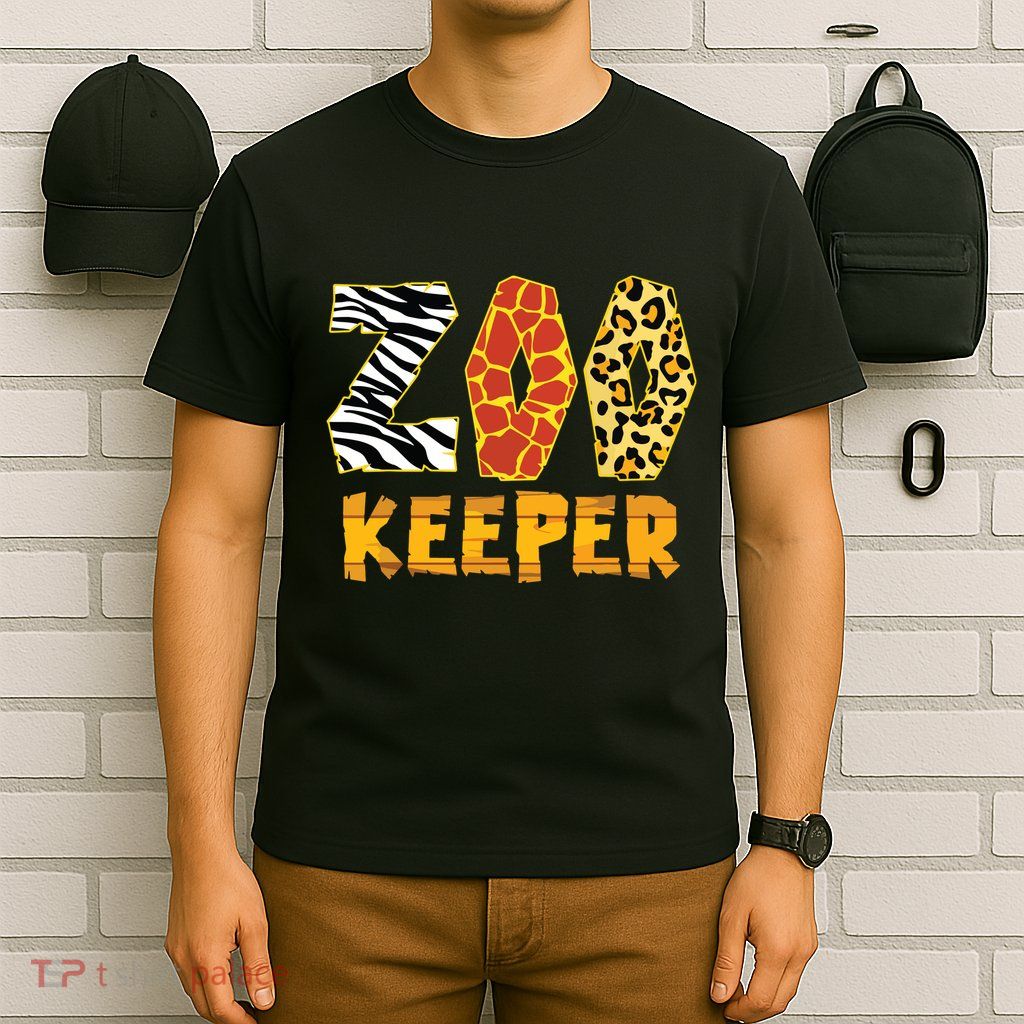 Zookeeper Costume Zebra Wild Print African Animal Keeper T-Shirt