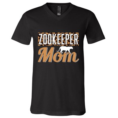 Zookeeper Mom Gift V-Neck T-Shirt