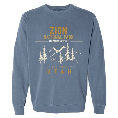 Zion National Park, US Nationalpark In Utah Garment-Dyed Sweatshirt