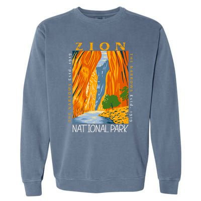 Zion National Park Utah Vintage The Narrows Garment-Dyed Sweatshirt