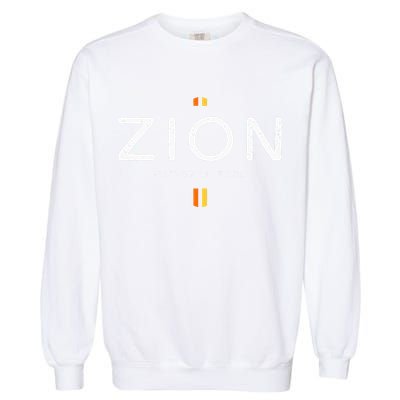 Zion National Park Utah Retro Vintage Garment-Dyed Sweatshirt
