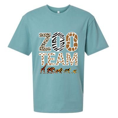 Zookeeper Zoo Animals Wildlife Sueded Cloud Jersey T-Shirt